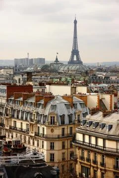 Eiffel tower over the roofs Foto stock
