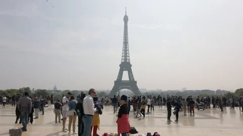 Eiffel tower in Paris Hyperlapse from Trocadero another Stock Footage 114048504