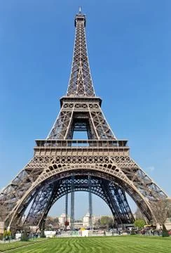 Eiffel tower paris  in a sunny day 스톡 사진