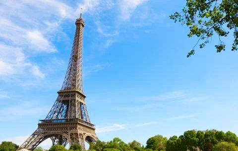 Eiffel tower Фото