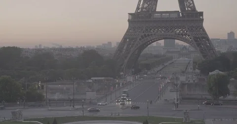 The Eiffel Tower (Tour Eiffel) at Sunrise / Paris, France - 4K Stock Footage 69725803