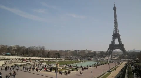 The Eiffel Tower (Tour Eiffel) &amp; Trocadero Gardens - Paris, France Stock Footage 61237741