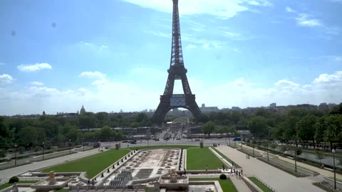 Eiffel Tower from Trocadero in Paris. Stock Footage 329103595