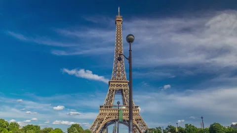 Eiffel Tower view from the Bridge of Jena timelapse hyperlapse, Paris, France Stock Footage 141988154