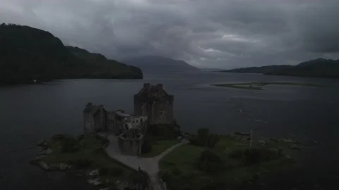 Eileen Donan Castle 3 Stock Footage 236486082