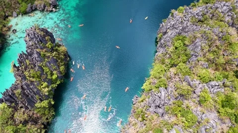 El Nido Palawan Philippines Island Hopping, Turquoise Lagoons &amp; Limestone Cliffs Video stock 332430341