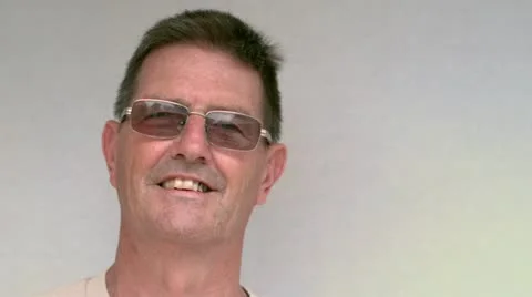 Elderly man splashed in face with water pt 1 Vídeos de archivo 12586491