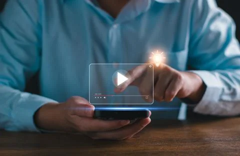 Elearning, Learning online with webinar, video clip tutorial, internet lesson Foto stock