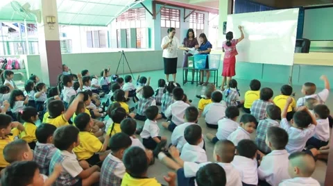 Election Leader Student in Elementary school, Teachers vote count Stock Footage 50861943