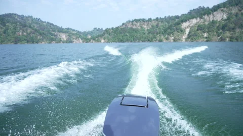 Electric automatic boat 스톡 동영상 208640872