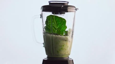 https://images.pond5.com/electric-blender-mixing-vegetable-fruits-photo-219020059_iconl_nowm.jpeg