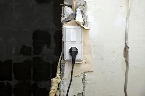 Electric cables need replacement Фото