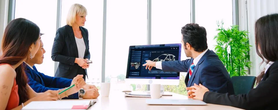 Electric car design software on computer screen show simulation blueprint snugly Stock-Fotos
