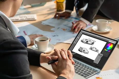 Electric car design software on computer screen show simulation blueprint snugly Foto stock