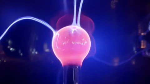 Electric discharges in plasma sphere Vidéo 95356846