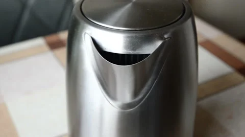 Electric kettle to boil 動画素材 48931243