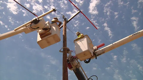 Electric Line Workers 6 Stockbeeldmateriaal 38603917