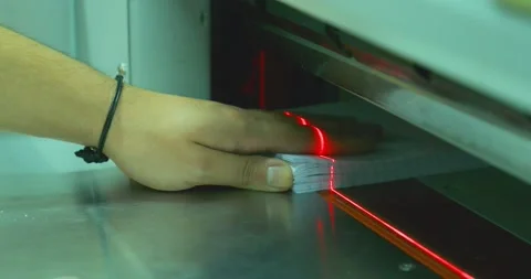 Electric paper cutter machine Stock-Footage 140345717
