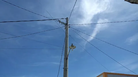 Electric pole with cable Видео 197041684