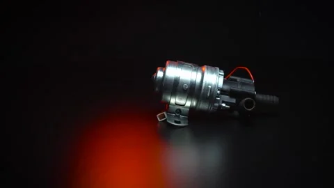 Electric pump for better cooling of the car engine Stock-Footage 305033061