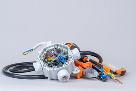 Electrical component kit and tools Foto stock