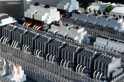 Electrical components on the circuit Board Foto stock