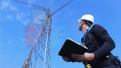 Electrical engineer servicing pylon tower with tablet - 3D render Video stock 227324972