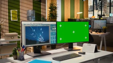 Electrical grid infrastructure data on green screen PC providing insights Foto stock