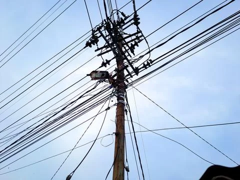 Electrical power junction at the pole reveals the complexity with the brigh.. Stock Photos