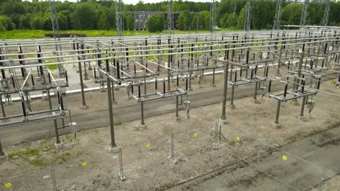 Electrical Substation Aerial View Showing High Voltage Power Lines Vídeo Stock 337905652