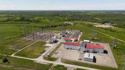Electrical substation providing power for artificial intelligence data center Foto stock