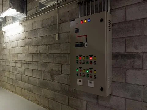 Electrical switch control cabinet, electrical switchboard in industrial pla.. Stock Photos