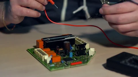 Electrical is testing with voltmeter for repair electronic equipment Видео 68851032