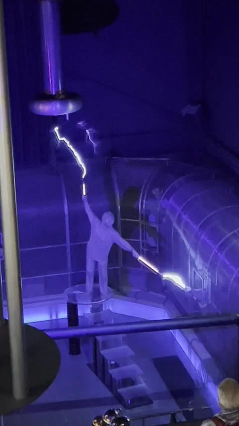 Electricity transfer by controlled experiment Stock Footage 255302536