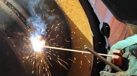 Electrodes for welding and sparks Video stock 31110116