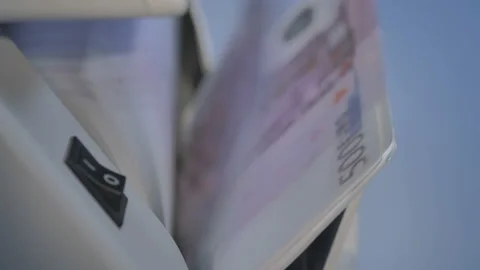 Electronic banknote counting Видео 106284779