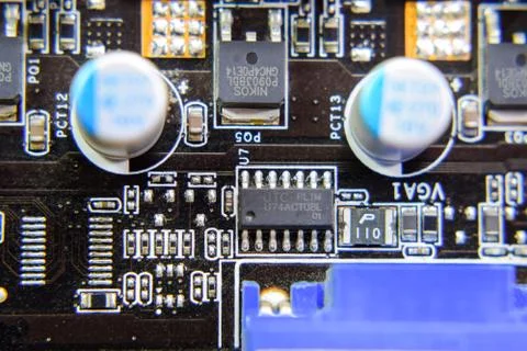 Electronic board with electrical components. Electronics of computer equipment Foto stock