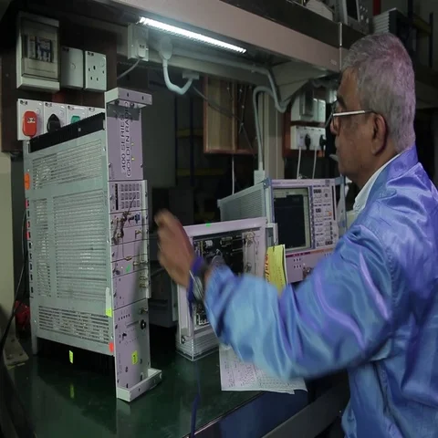 Electronic calibrate machine lab  Stock-Footage 69614705