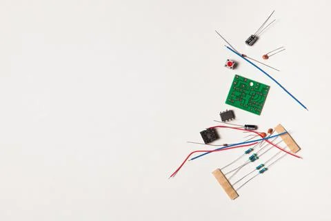 Electronic component, electric circuits, speaker, light-emitting diode, digit 스톡 사진