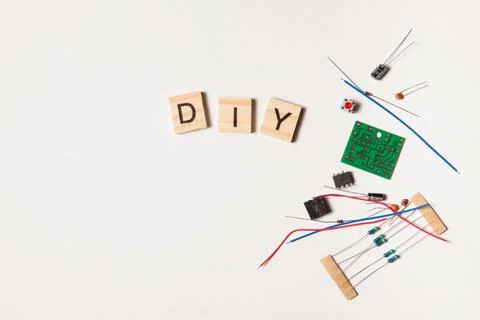 Electronic component, electric circuits, speaker, light-emitting diode, digit 스톡 사진
