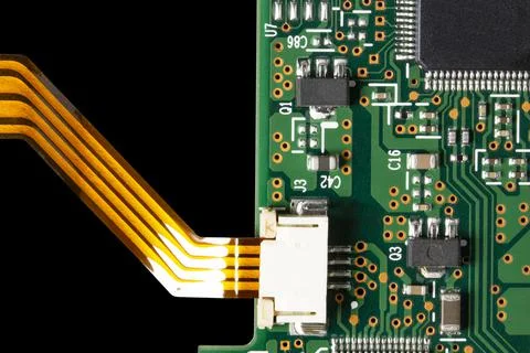 Electronic components and various conductors on an electronic printed circuit Illustrazione stock