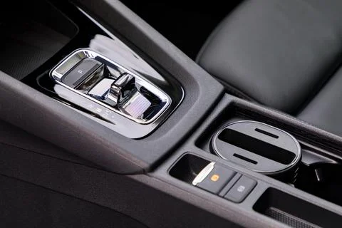 Electronic gear shift in a car Foto stock