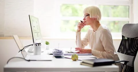 Electronic Invoice Accountant Software On Computer Stock Photos