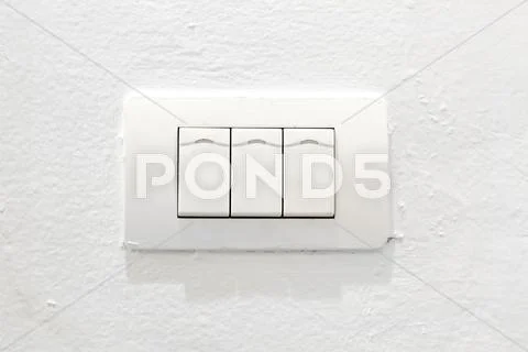 Electronic Light Switch