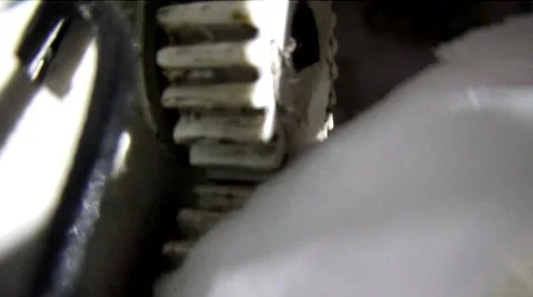 Electronic motor with gearing 動画素材 49244151