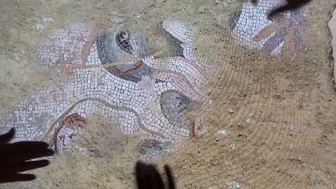 Electronic simulation of excavation of ancient Roman mosaics Stock Footage 91959256
