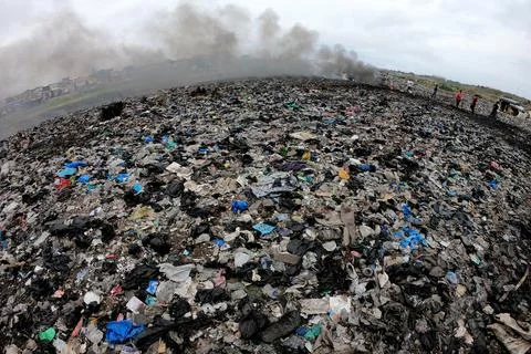 Electronic trash dump of Agbogbloshie in Accra, Spain - 12 Nov 2019 Stock Photos