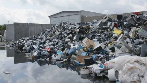 Electronic Waste Mountain Vidéo 77717055
