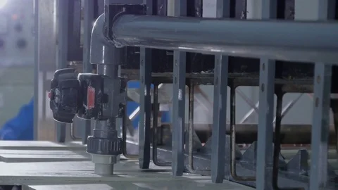 Electroplating bath. 動画素材 69884978