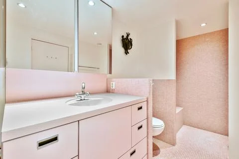 Elegant bathroom design Stock Photos